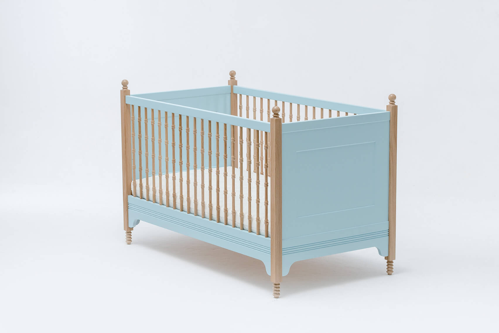 retro baby crib