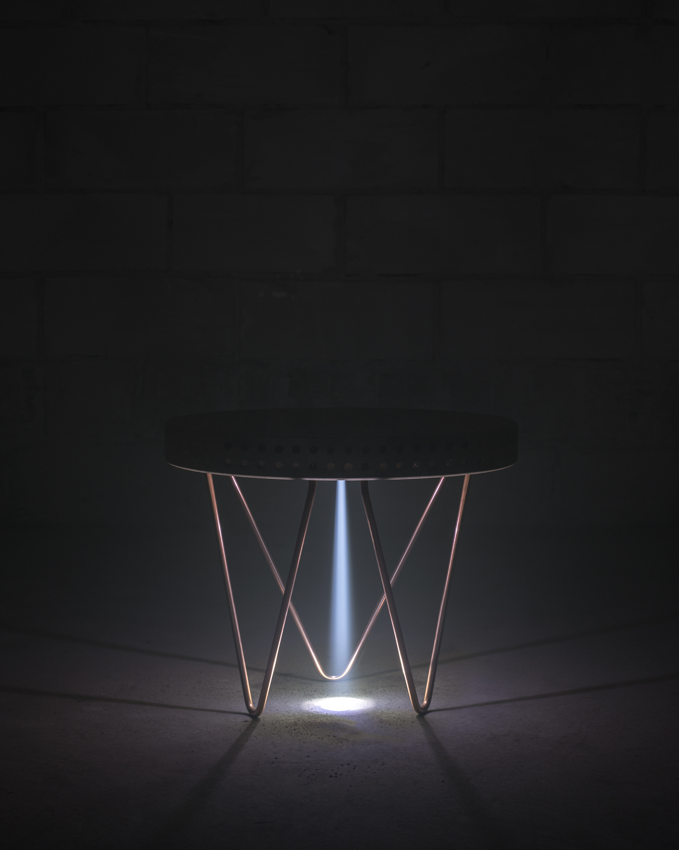 REAKTOR-TABLE-SWALLOWS-TAIL-FURNITURE-03